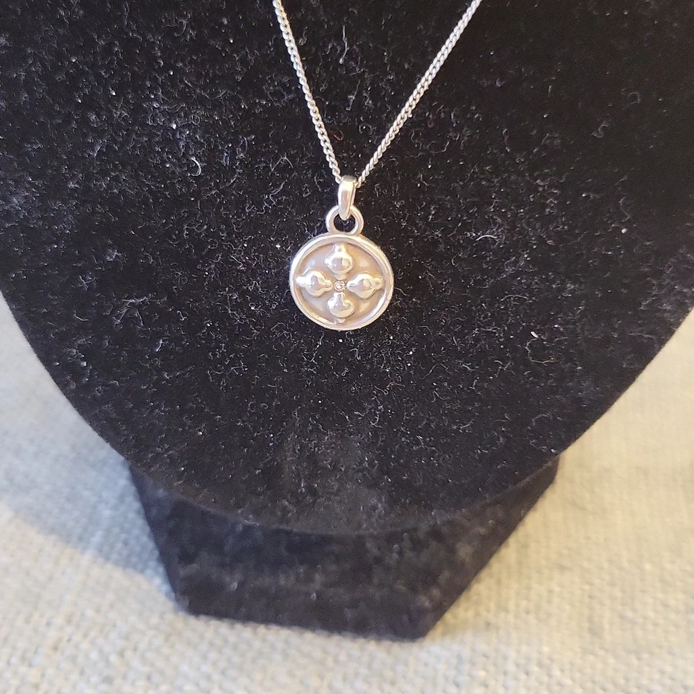 Brighton "Cherished" Necklace and Earrings - Picture 2 of 7